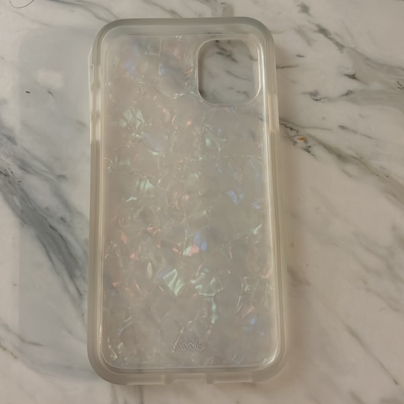 iPhone 11 case - Picture 4 of 6